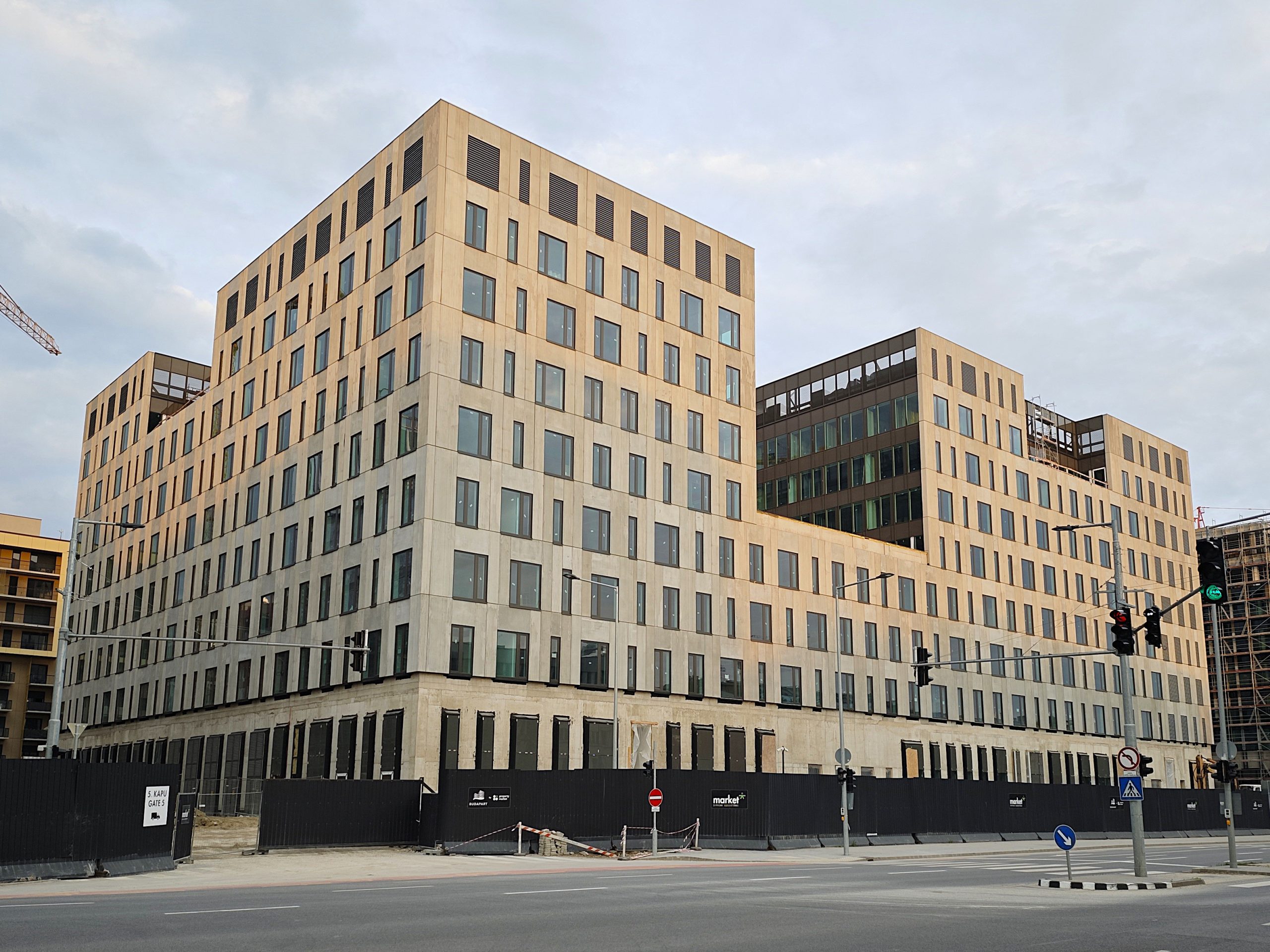 Construsoftbimawards - BudaPart Central (BOIJ) facade